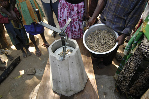 The Universal Nut Sheller in Africa