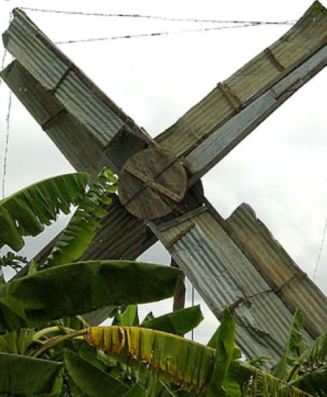 Kenyan Waterpump Windmill