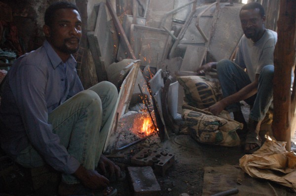 Cement bag bellows and blacksmiths in Lamu Kenya